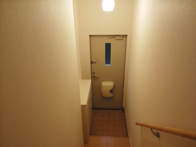 紀三井寺駅 バス8分  浜の宮下車：停歩6分 2階の物件内観写真