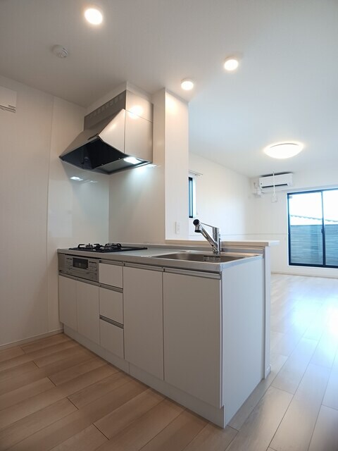 カーザ　フィオーレの物件内観写真