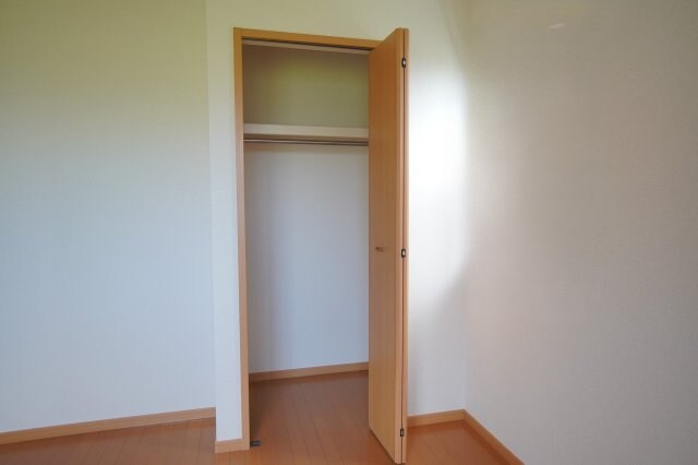 シャルパンティエⅡの物件内観写真