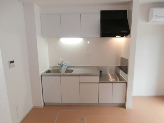 コルテーゼ　Ⅱの物件内観写真