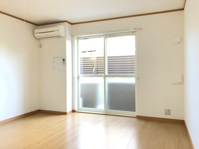 和歌山市駅 バス10分  小松原５丁目下車：停歩8分 1階の物件内観写真