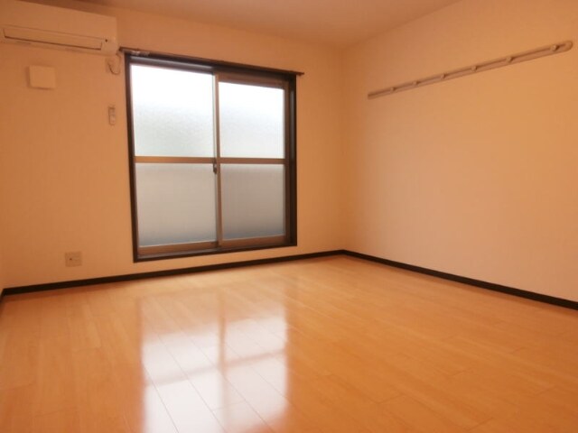 ルーチェ秋月の物件内観写真