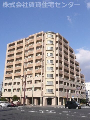 ユニ・アルス吹上プレジオの物件外観写真