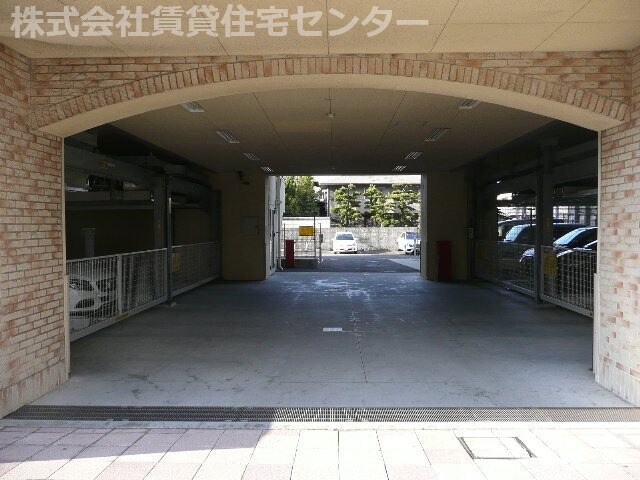 ユニ・アルス吹上プレジオの物件外観写真