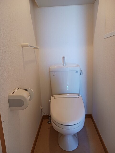 西御坊駅 徒歩9分 2階の物件内観写真