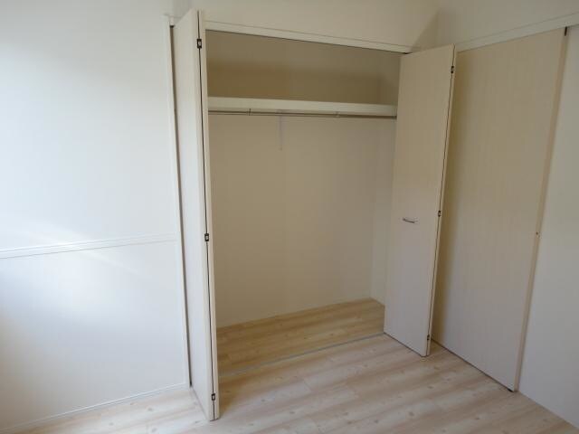 コーラルヴィラ出島Ａの物件内観写真