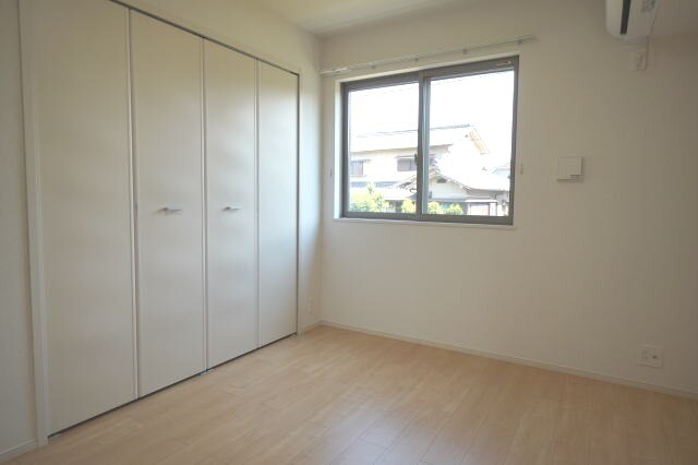 ミレ グランデⅠの物件内観写真