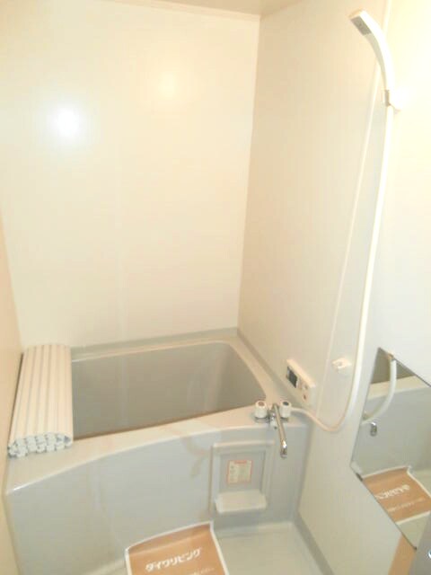 八幡前駅 徒歩7分 1階の物件内観写真