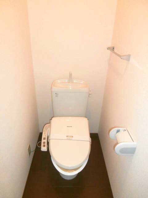 八幡前駅 徒歩7分 1階の物件内観写真