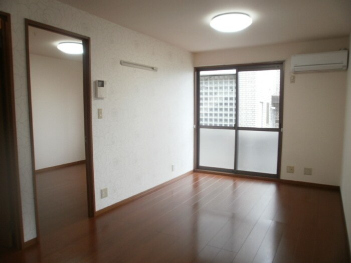 八幡前駅 徒歩7分 1階の物件内観写真