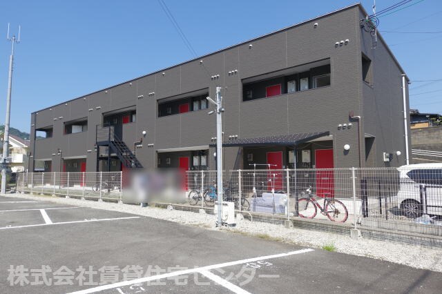 エクストリーム直川の物件外観写真