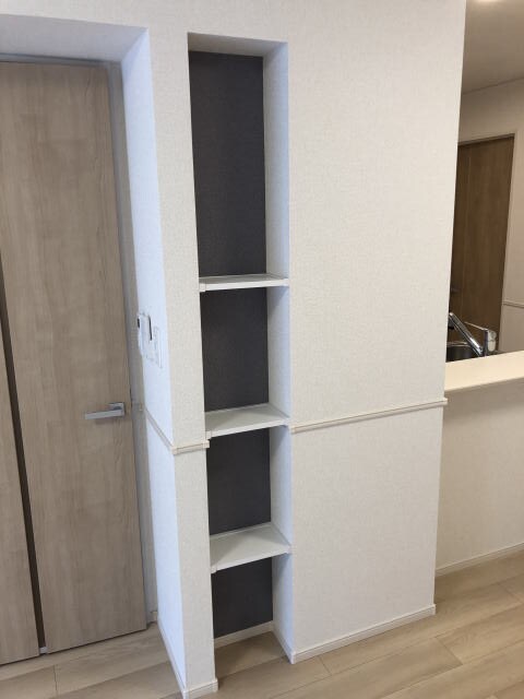 ロイズ紀三井寺Ⅰの物件内観写真