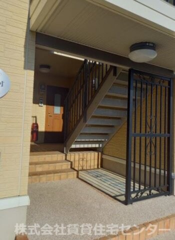 ネオハウスパティオの物件外観写真