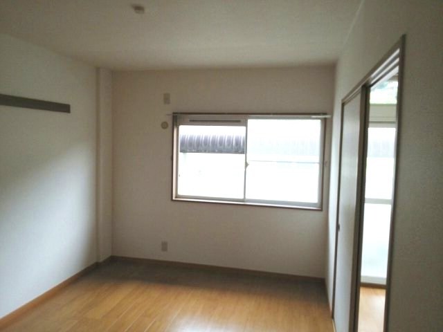 国城ハイツの物件内観写真