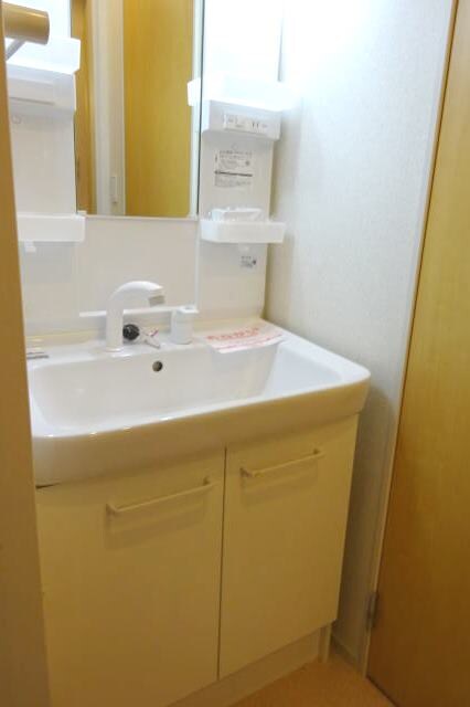 パレ・エクセランⅤの物件内観写真