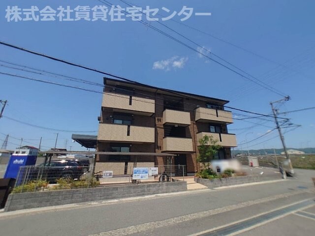 D-room出島の物件外観写真