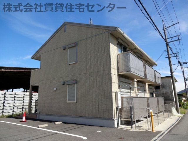 クレール出島の物件外観写真