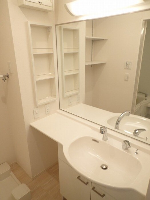 クレール出島の物件内観写真