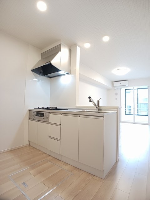 八幡前駅 徒歩15分 1階の物件内観写真