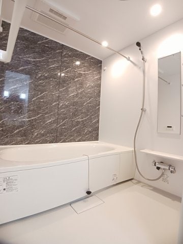 八幡前駅 徒歩15分 1階の物件内観写真