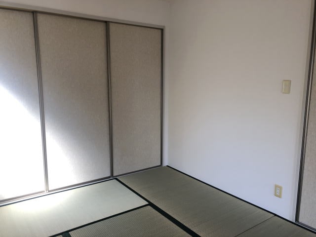 エクセレンス六十谷の物件内観写真