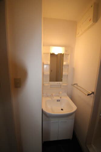 ヴィンヤードハウスⅢの物件内観写真