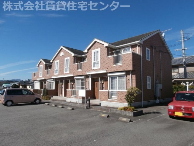 ドゥライラートの物件外観写真