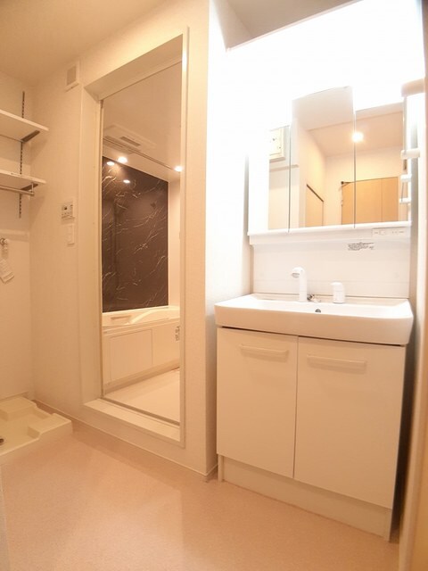 カーサ　デ　ベラーノⅠの物件内観写真