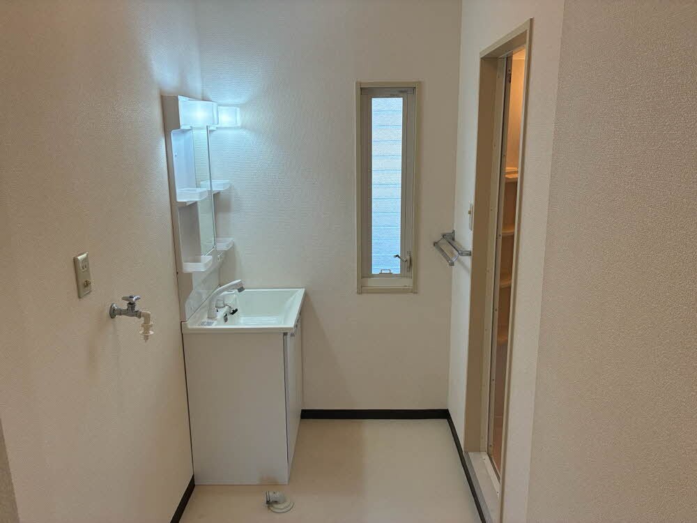 西ノ庄駅 徒歩13分 1階の物件内観写真