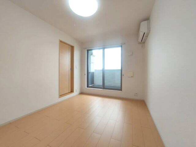 八幡前駅 徒歩12分 2階の物件内観写真