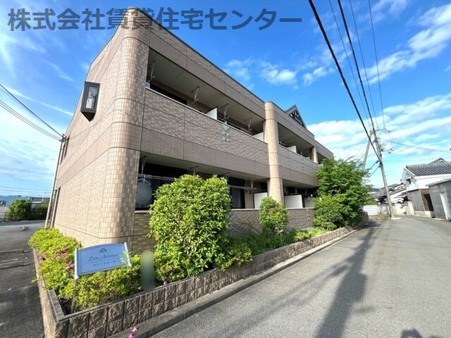 ゼン・アムールの物件外観写真