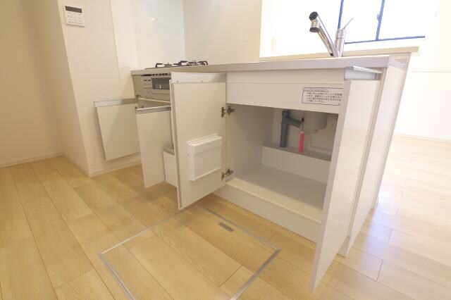 二里ケ浜駅 徒歩11分 1階の物件内観写真