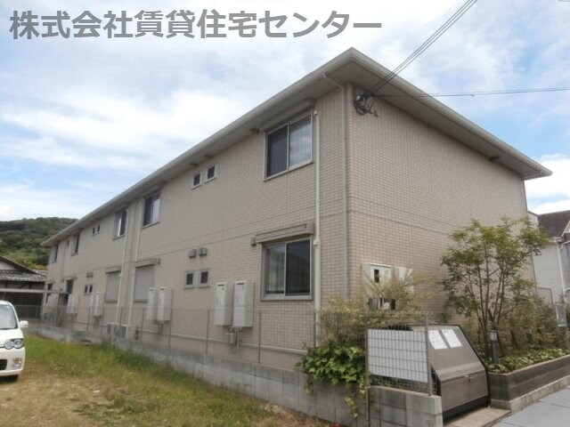 ミル・クレールの物件外観写真