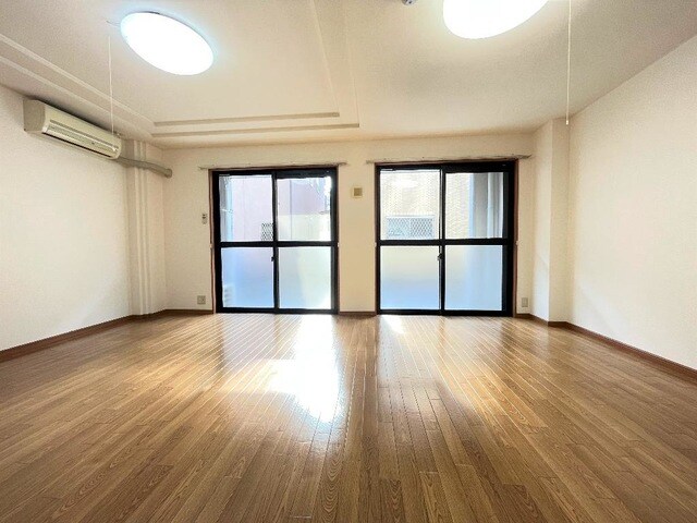 和歌山市駅 バス11分  土入橋下車：停歩8分 1階の物件内観写真