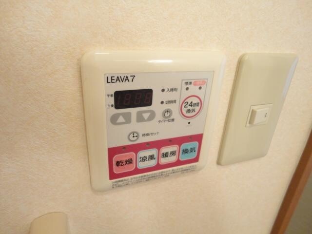 和歌山市駅 バス11分  土入橋下車：停歩8分 1階の物件内観写真