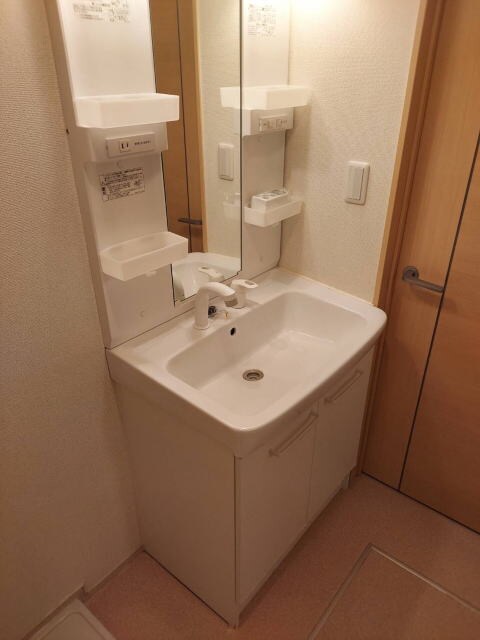 和歌山市駅 バス13分  土入橋下車：停歩11分 2階の物件内観写真