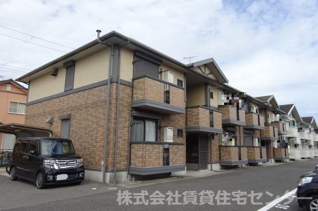 六十谷駅 バス12分  公民館前下車：停歩7分 2階の物件外観写真