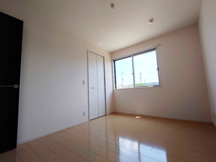 ルミエール岩橋　B棟の物件内観写真