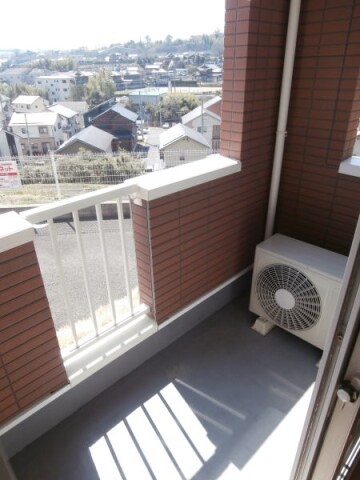 シャン・ド・フルールⅡの物件内観写真