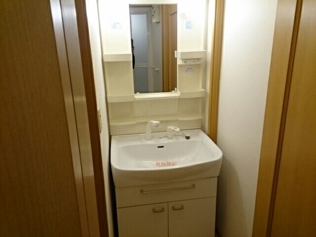 シャン・ド・フルールⅡの物件内観写真