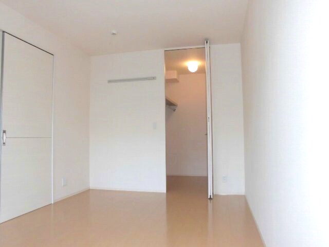 パルテール小雑賀の物件内観写真