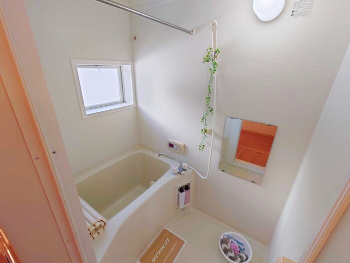 カルム・ロジュマンⅡの物件内観写真