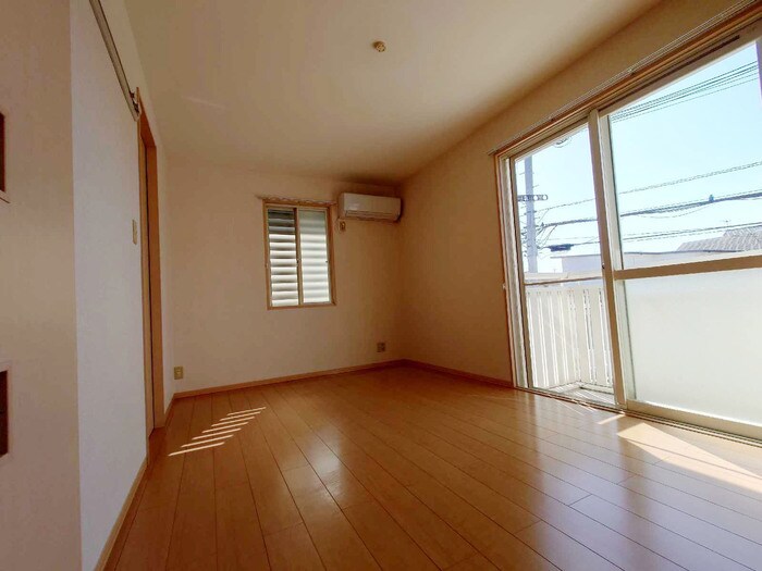 カルム・ロジュマンⅡの物件内観写真