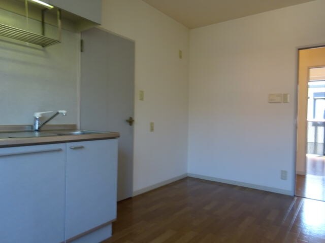 和歌山市駅 バス20分  水道橋下車：停歩3分 2階の物件内観写真