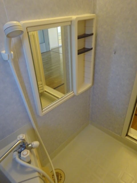 和歌山市駅 バス20分  水道橋下車：停歩3分 2階の物件内観写真