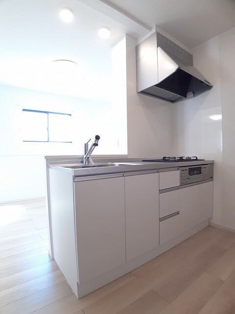 西ノ庄駅 徒歩6分 2階の物件内観写真