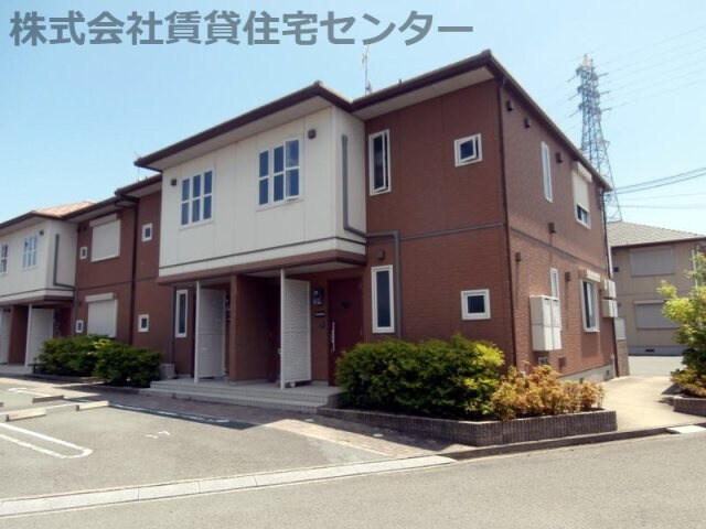 フローラル・アイの物件外観写真