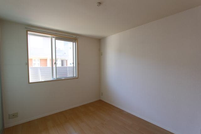 フローラル・アイの物件内観写真