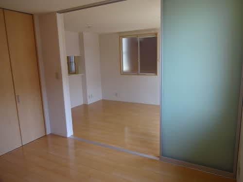 フローラル・アイの物件内観写真