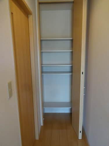 フローラル・アイの物件内観写真